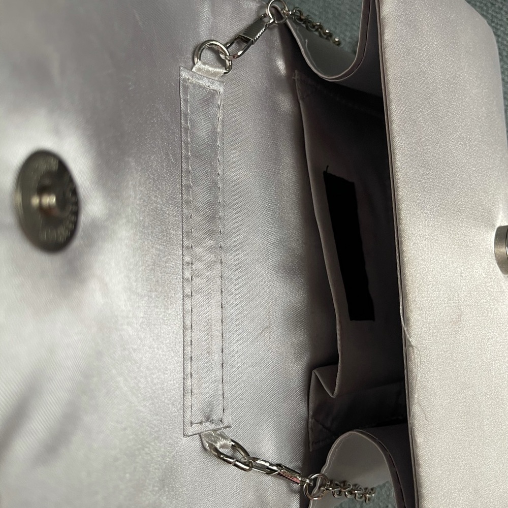 Handbag - Picture 6 of 6